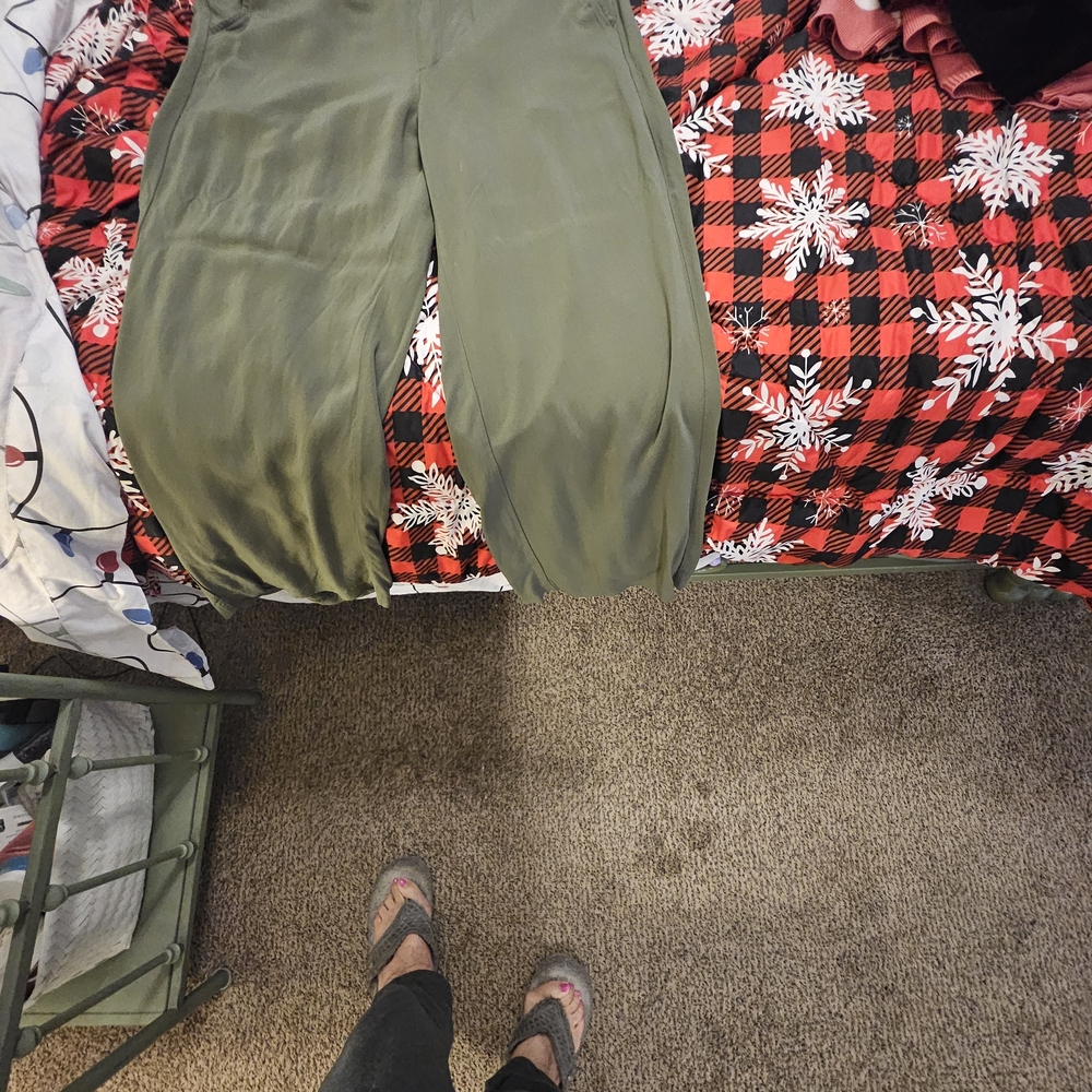 Old Navy Women's Sage Green Wide Leg Pants